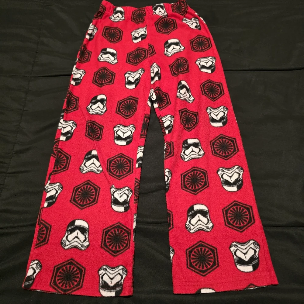 Star Wars Boys 2 Piece‎ Pajamas Set Red Black Size Small 6/7